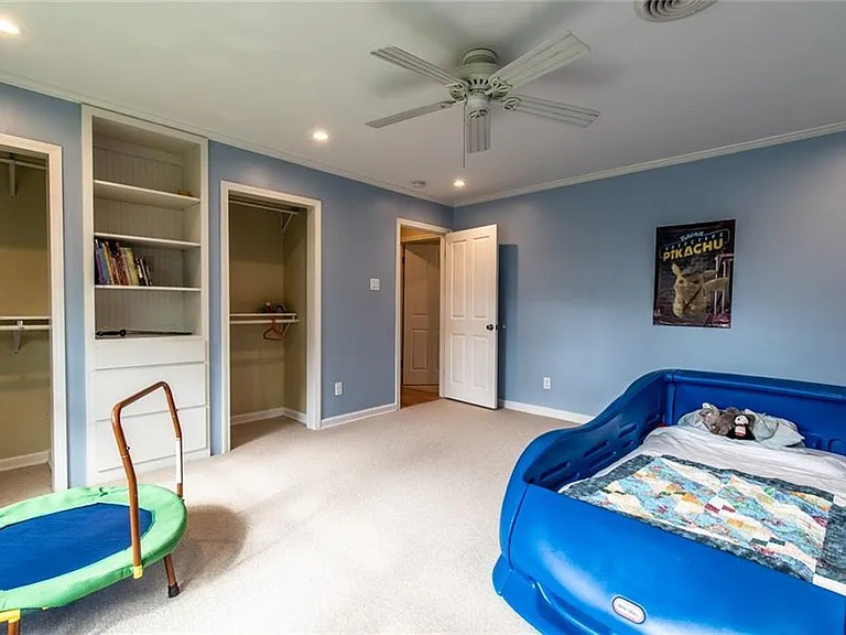 301 Williamson Pl — Photo 4