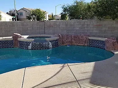 4 bed, 2.5 bath, 1901 sqft, $2,000 — Photo 4