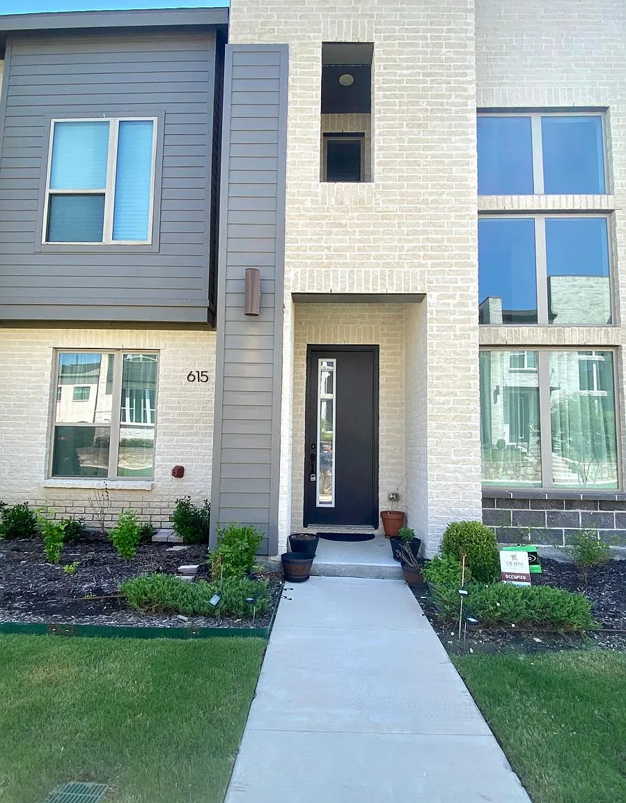 3 bed, 1801 sqft, $2,600 — Photo 1