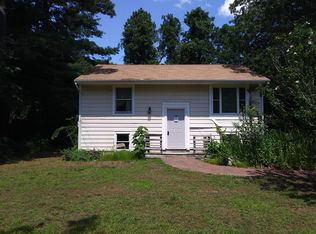 69 Esta Rd, Plymouth, MA 02360
