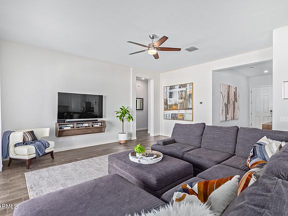5th image of 4959 S LEISURE Way