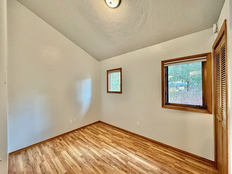 4925 Wren Dr #4925 — Photo 10