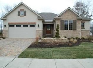 511 Junia Ct, Powell, OH 43065