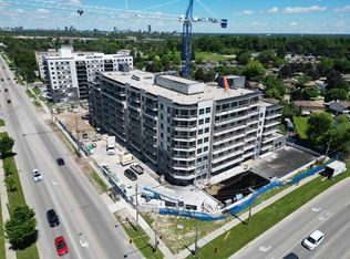 599 Strasburg Rd #807, Kitchener, ON N2E0H7