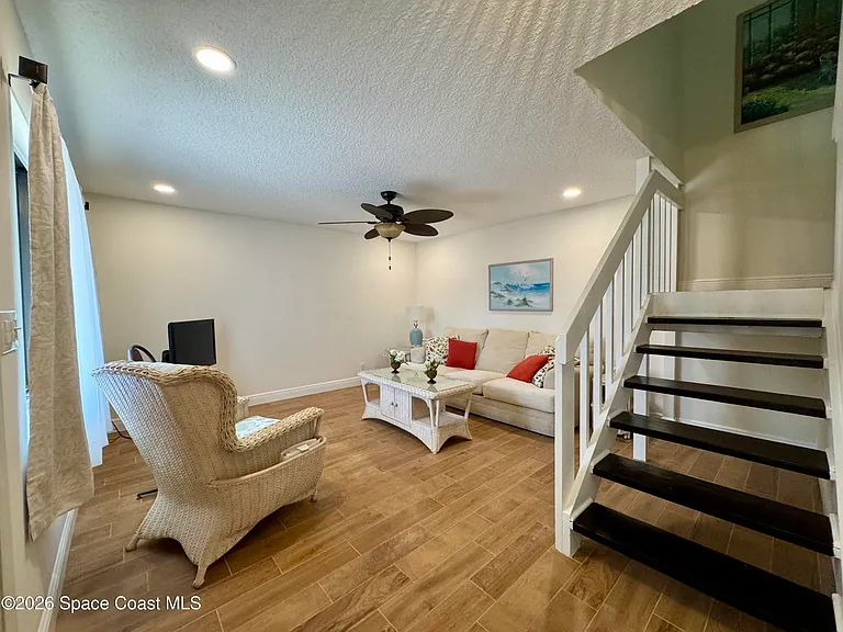 3274 Sand Ct — Photo 5