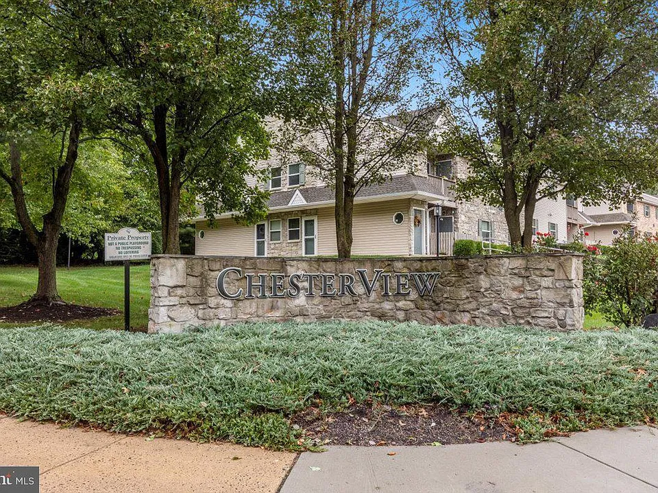 907 Horseshoe Dr #907