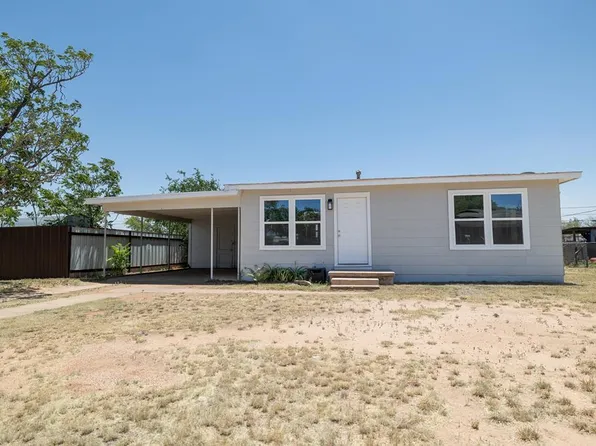 3712 Noble Dr, Snyder, TX 79549