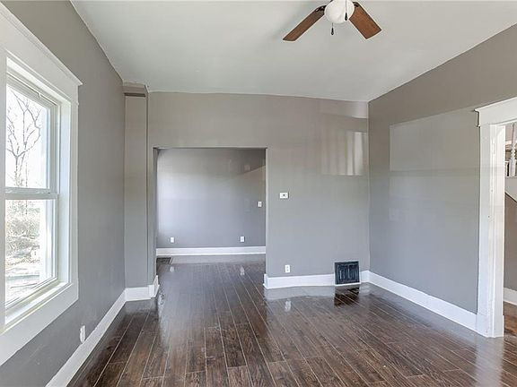 4th image of 1316 Armstrong Ave