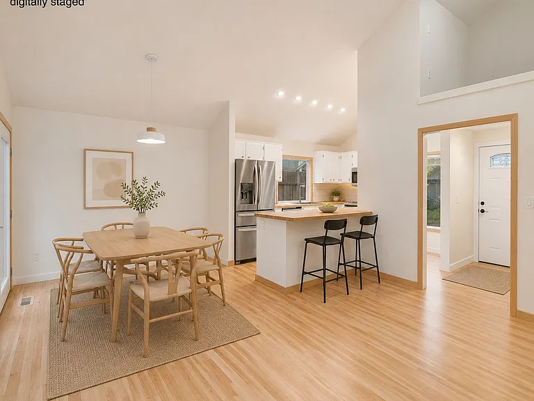 10946 SW 65th Ave — Photo 12