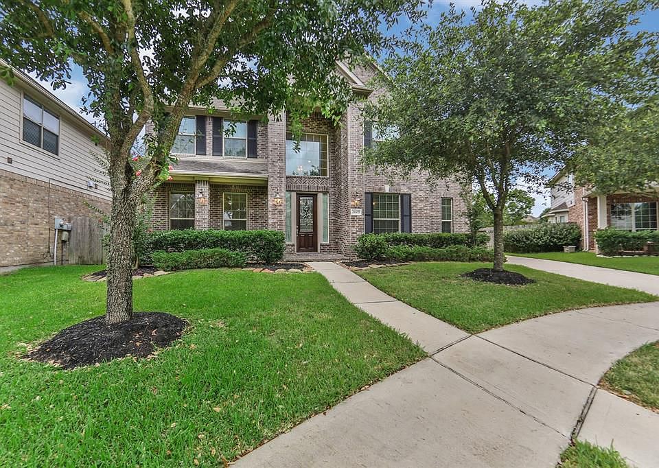1st image of 21107 Grove Briar Ln