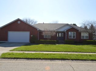 4789 Pheasant Hill Ct, Fairborn, OH 45324