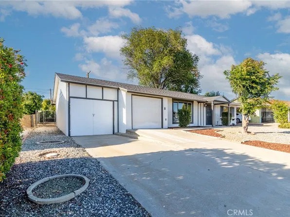 26750 Saint Andrews Dr, Menifee, CA 92586