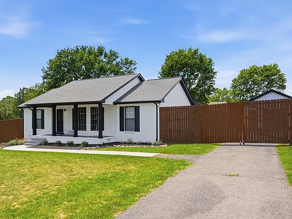 4th image of 2068 Shawnee Ln