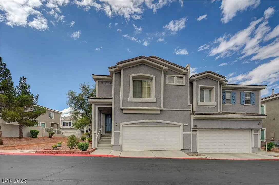 2 bed, 2.5 bath, 1744 sqft, $2,595 — Photo 1