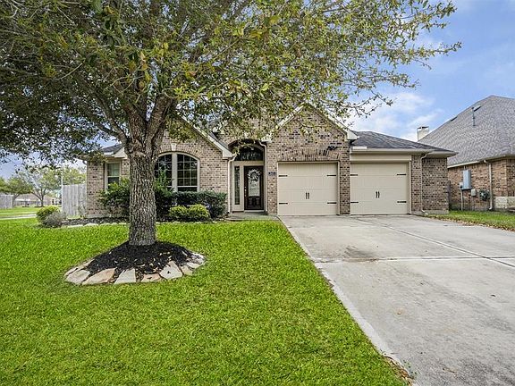 Mature trees at front of the home.