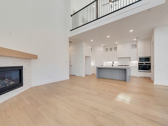4th image of 13662 Colony Mews