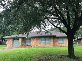 946 Stonecrest Dr, Houston, TX 77018