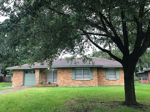 946 Stonecrest Dr, Houston, TX 77018