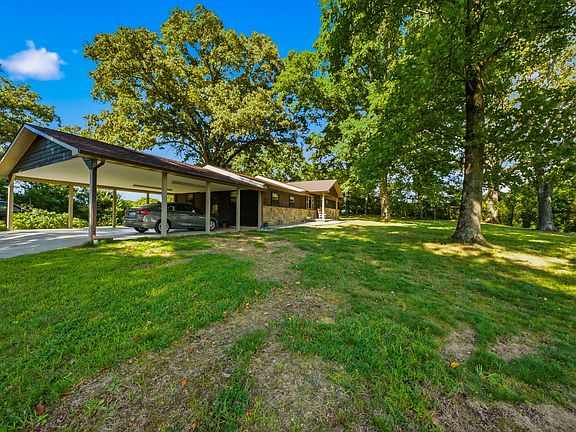 3rd image of 466 County Road 850