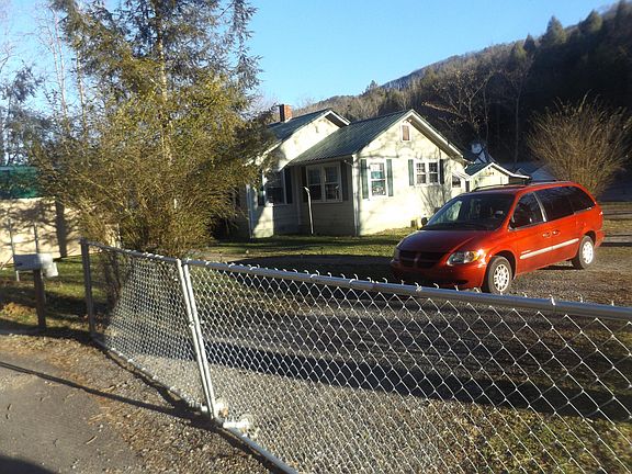 4th image of 558 Highway 94