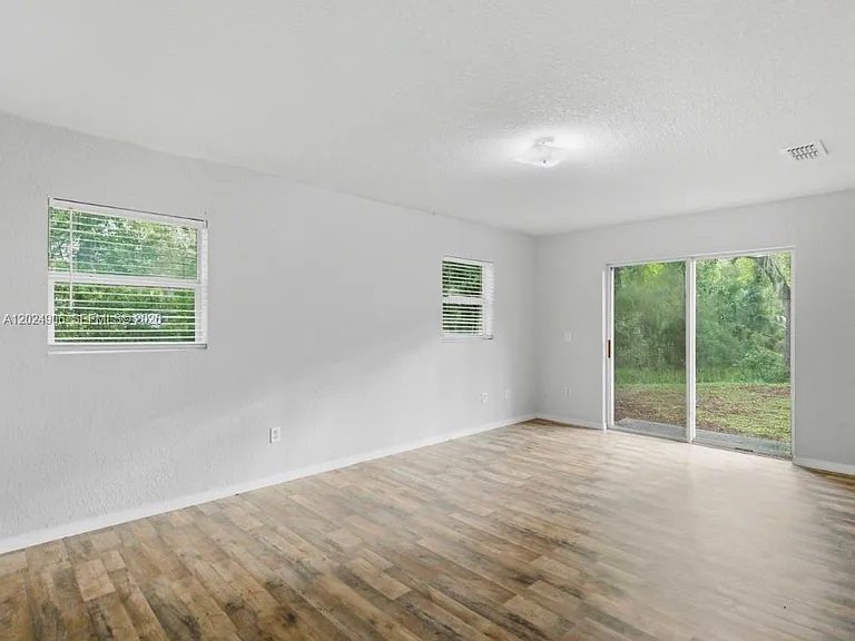 91 Fir Dr — Photo 18