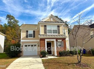 2422 Quarry Ridge Ln, Raleigh, NC 27610