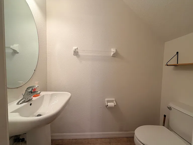 4212 Bismarck Palm Dr — Photo 41