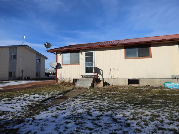 713 Halbert St, Ranchester, WY 82839