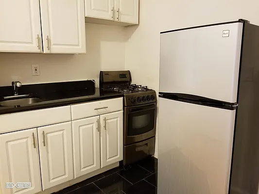 Rented by Citi Habitats | media 17