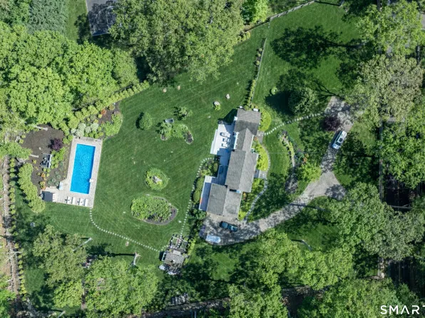 7 Birch Hill Road, Weston, CT 06883