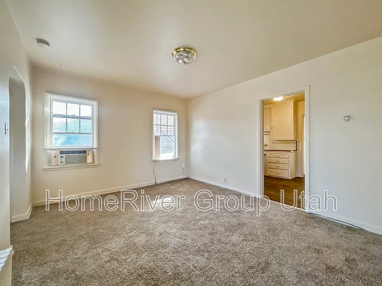 1720 S 200 E — Photo 7