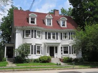 324 Andover St, Lowell, MA 01852