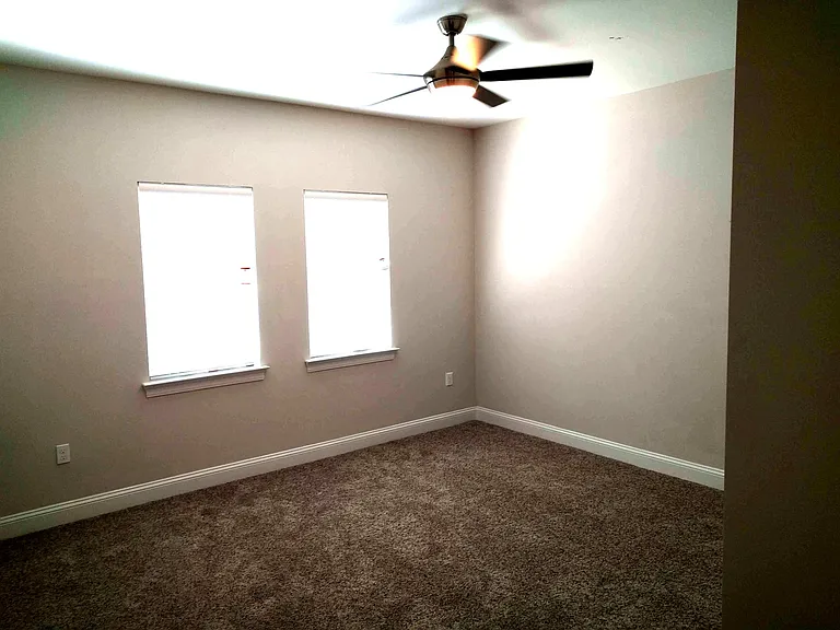 1829 Ashley Hall Way — Photo 5
