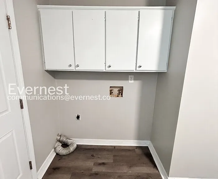 1176 Sioux Ter — Photo 15