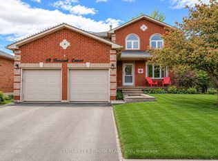42 Farmstead Cres, Barrie, ON L4N 8S1
