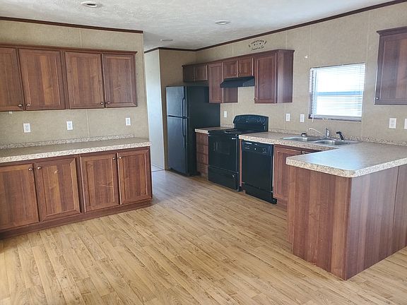 2nd image of 289 Silver Peak Dr #236