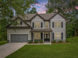 3 Park View Dr, Newnan, GA 30263