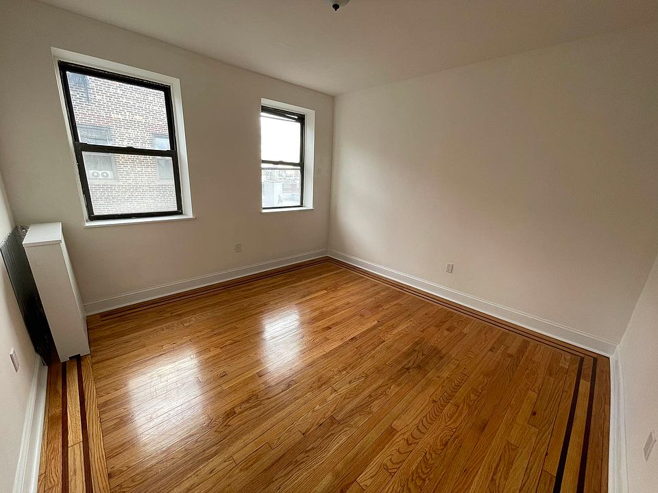 2nd image of 28-25 33rd St #D8