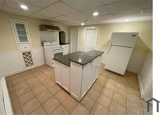 6 Berkeley St #1
