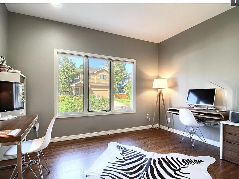 1130 Utica Cir — Photo 18
