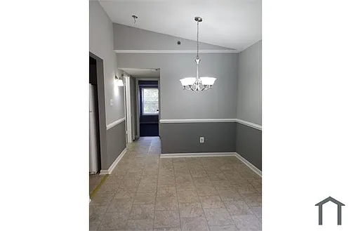 8 Banyan Wood Ct #302 Photo 1