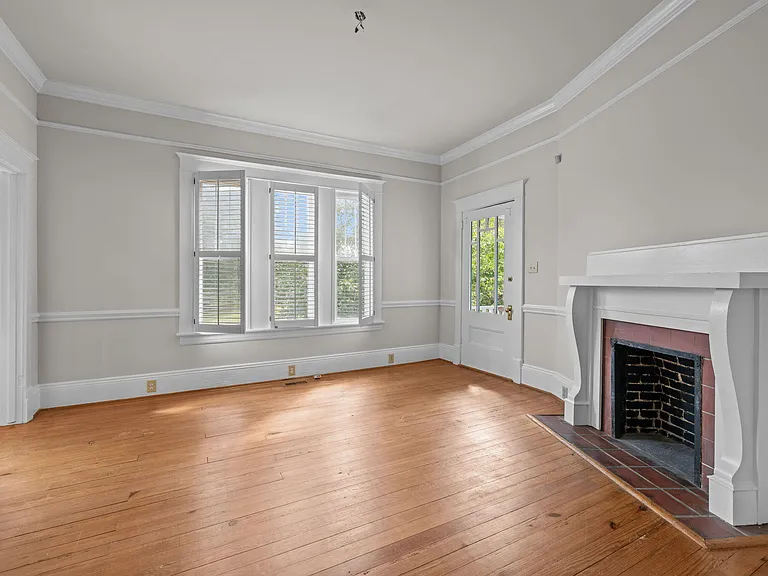 504 Parks Village Rd — Photo 21