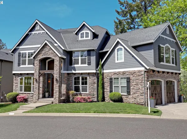 12125 NW Blackhawk Dr, Portland, OR 97229