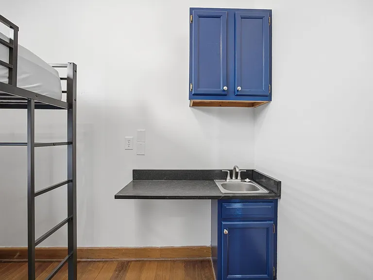 823 McCallie Ave #4 — Photo 4