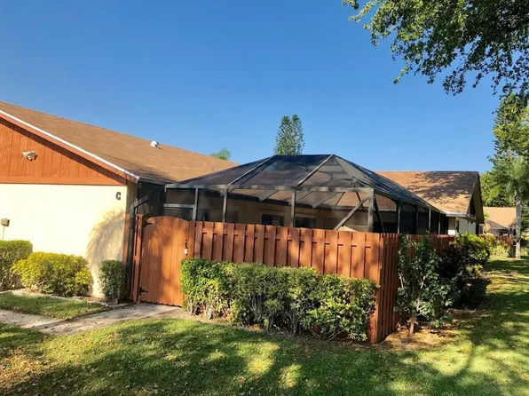 1230 Summit Place Cir APT C, West Palm Beach, FL 33415