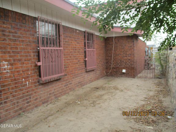 4th image of 11758 John Polley Cir