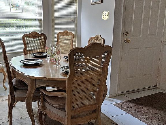 5th image of 25 Oswestry Way