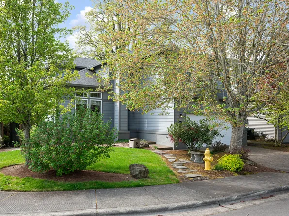 11512 NW Permian Dr, Portland, OR 97229