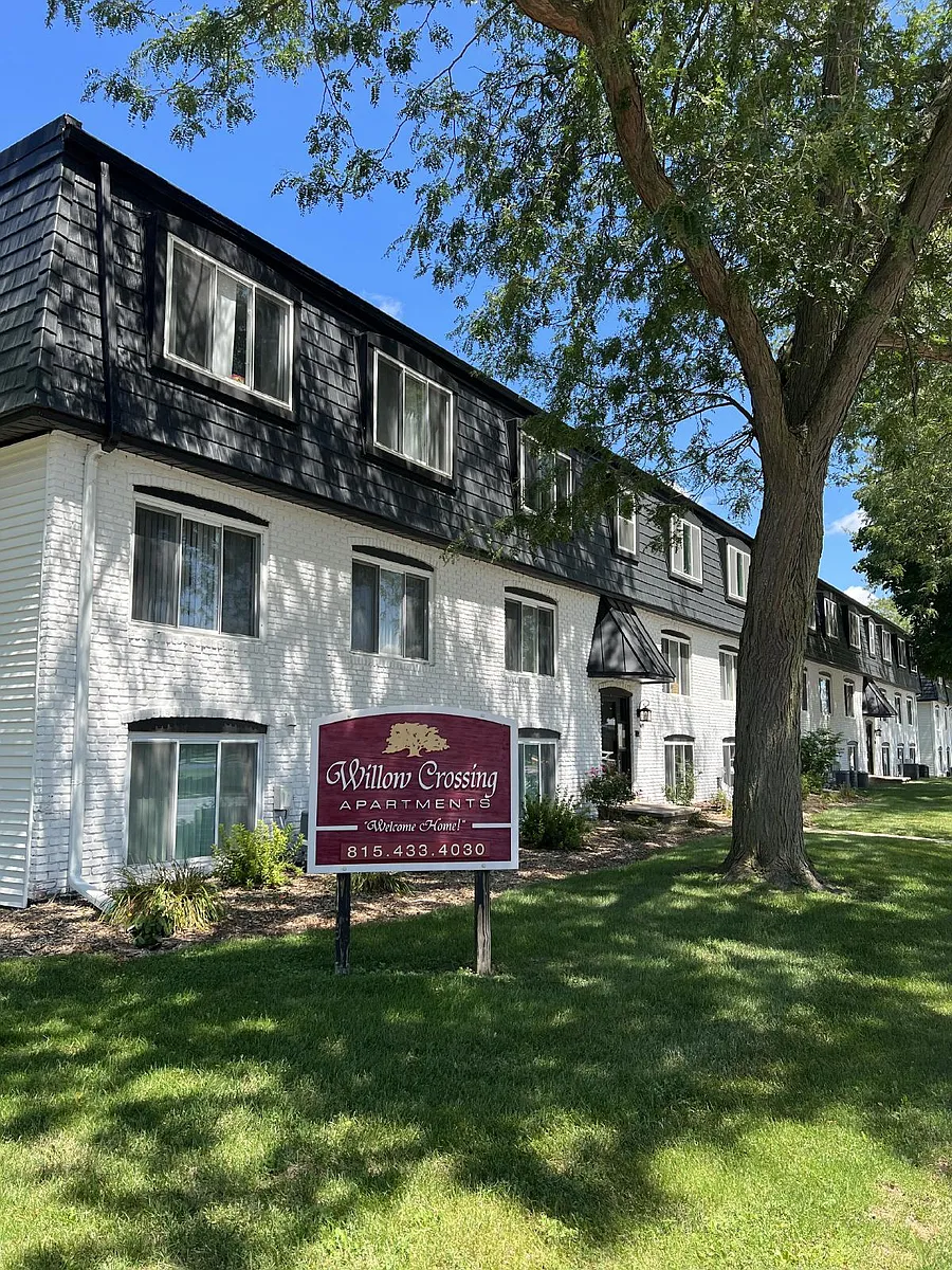 Building Photo - 600 E McKinley Rd #3A