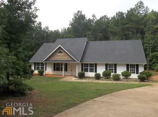 69 James Dr, Hogansville, GA 30230